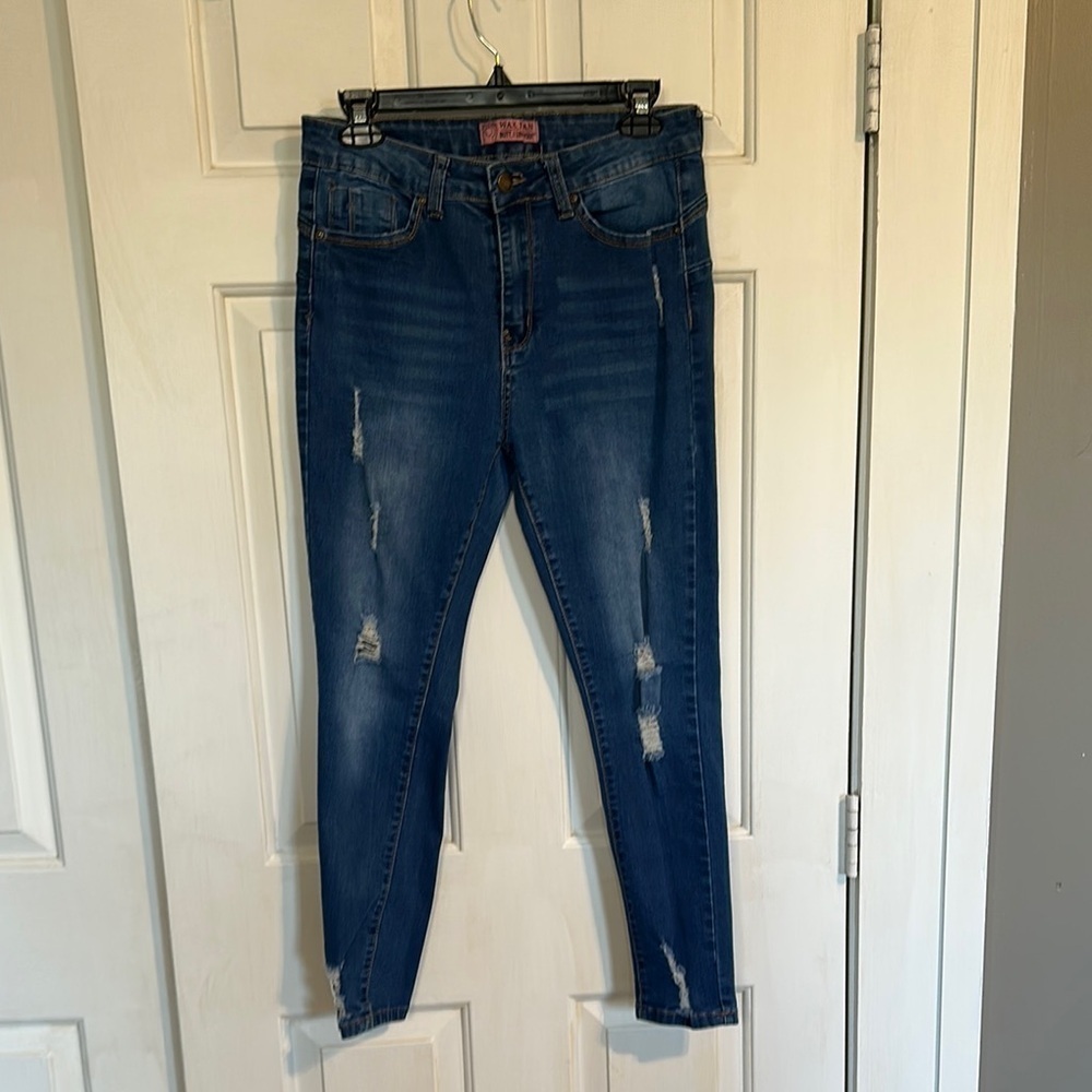 Wax Jean size 13/31 skinny leg